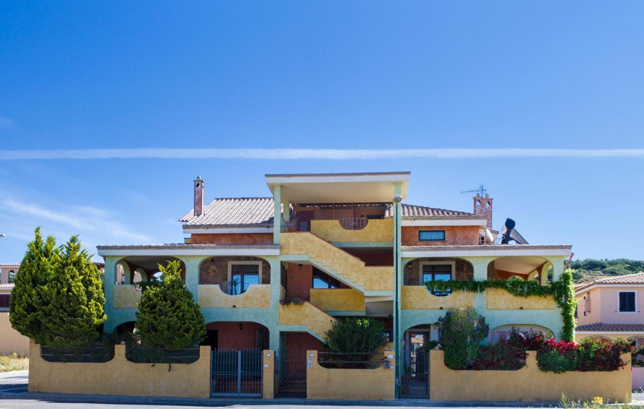 Appartamenti Il Glicine Villasimius Exterior photo